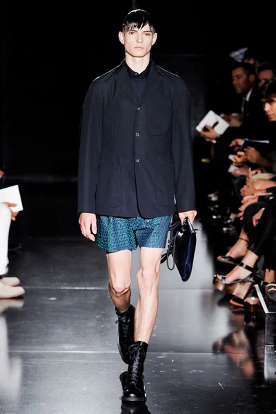 Look 22